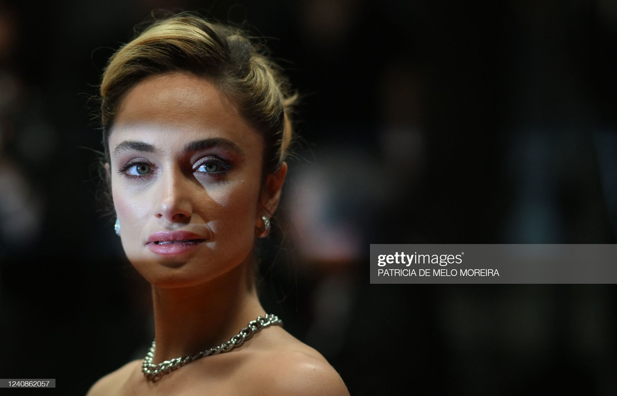 cannes-2022-crimes-of-the-future-david-cronenberg-denise-capezza-foto-cast-12